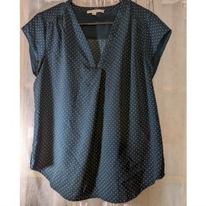 FUN2FUN Lillian V-Neck Blouse